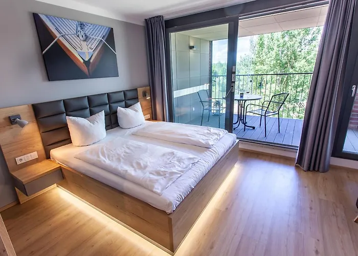 Aparthotel Marina 4*