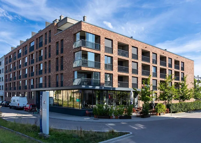 Marina Aparthotel