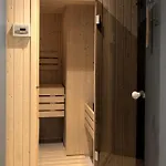 Ξενοδοχείο με διαμερίσματα Marina 4*