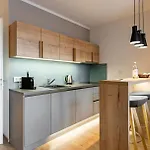 Marina Aparthotel 4*