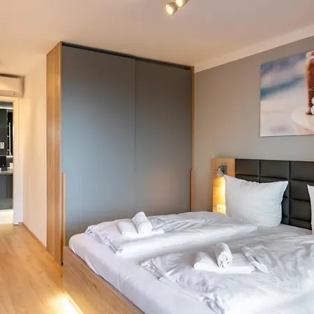 Aparthotel Marina