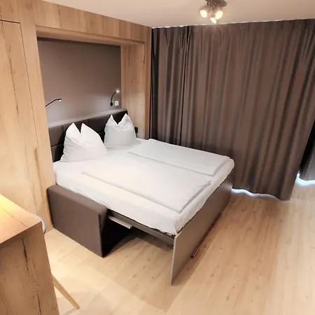 Marina 4* Regensburg