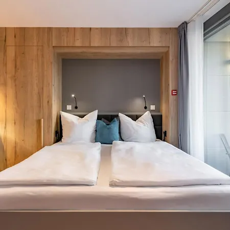 Marina Lägenhetshotell