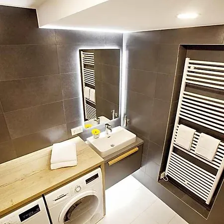 Apart-hotel Marina 4*