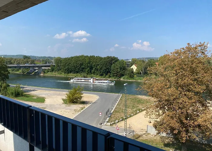 Marina Aparthotel 4*