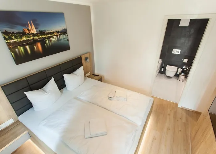 Marina Aparthotel